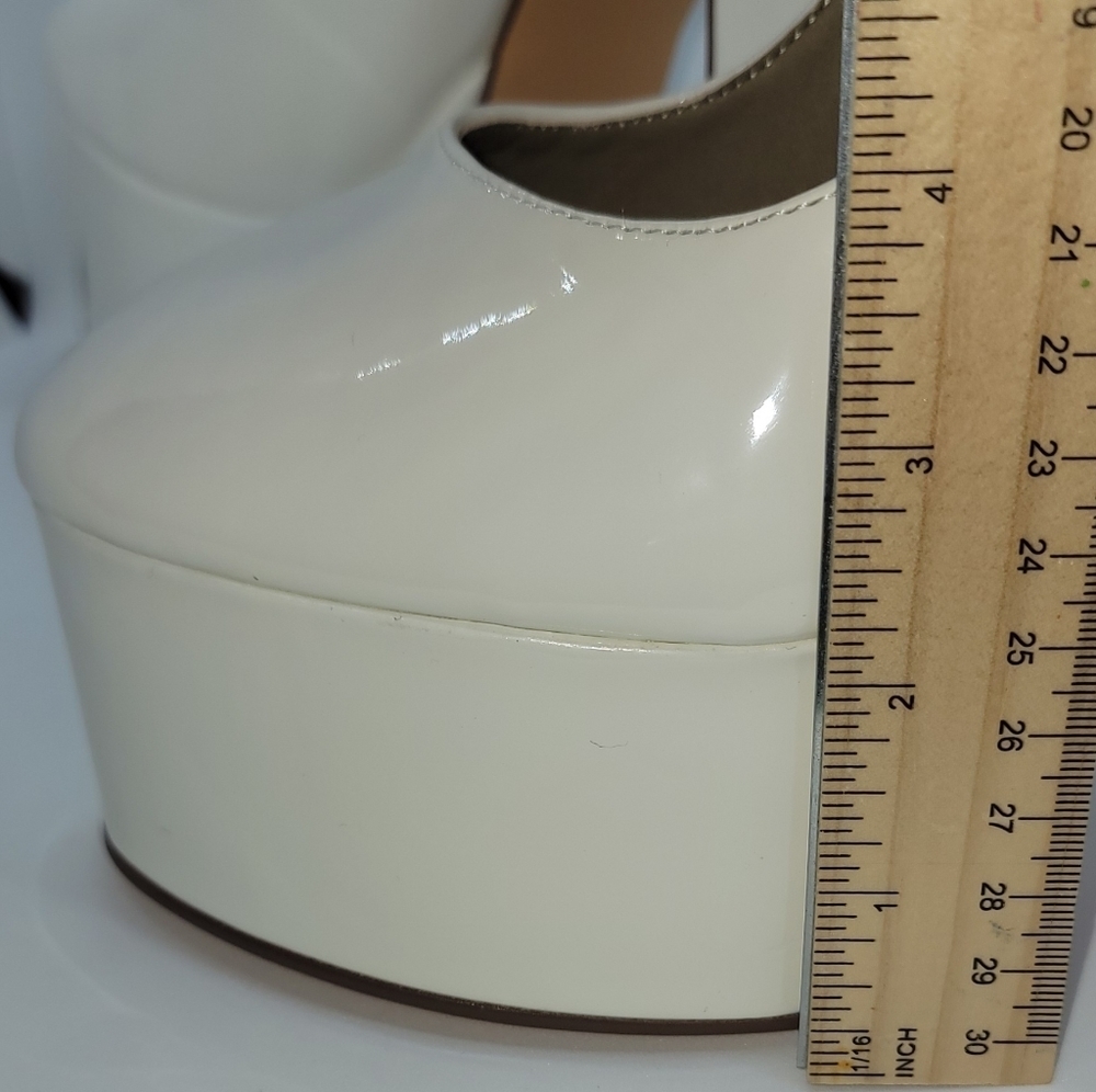 White vegan patent leather platform with ankle strap - Picture 4 of 7